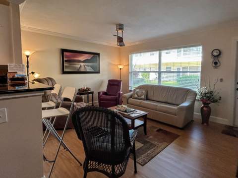 638 Snug Harbor Drive #E6, Boynton Beach FL - photo 9 of 38
