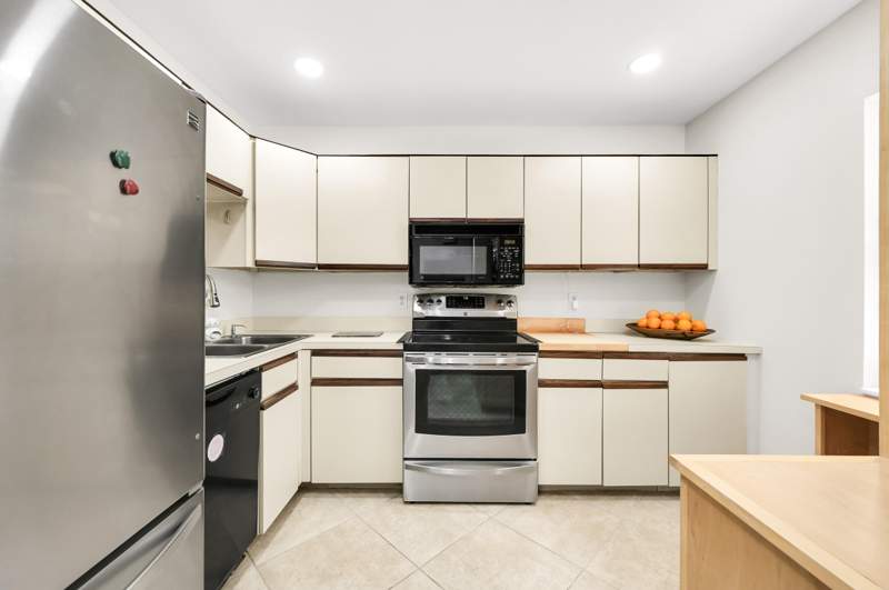 2 bedroom Condominium at 3077 Carambola Circle, Pond Apple Place Iv-B Condo, Coconut Creek — photo 3