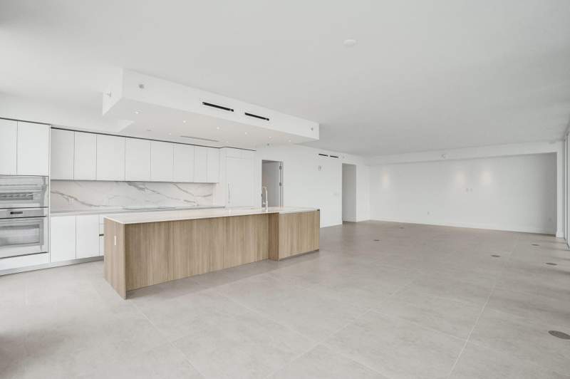 3 bedroom Condominium at 407 N Riverside Drive #605, Entourage in the Sun, Pompano Beach — photo 5