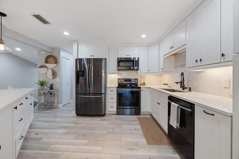 2 bedroom Condominium at 5710 Coach House Circle #F, Coach Houses Of Town Place Condo, Boca Raton — photo 5