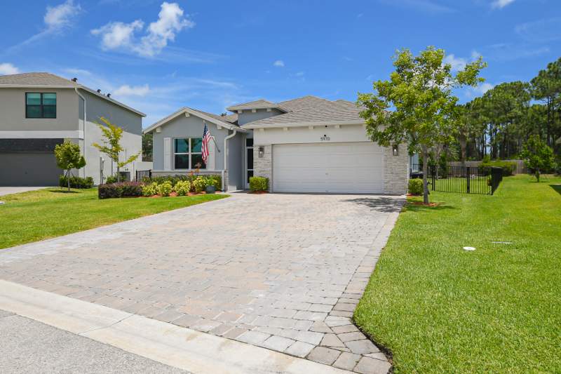 4 bedroom Single Family Residence at 5970 SE Skyblue Circle, Kanner Lake (Aka Willow Pointe), Stuart — photo 3