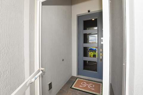 5970 SE Skyblue Circle, Stuart FL - photo 7 of 57