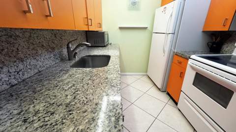 3058 Cambridge C #3058, Deerfield Beach FL - photo 10 of 45