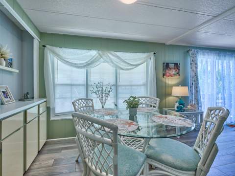 6977 SE Delegate Street, Hobe Sound FL - photo 19 of 60
