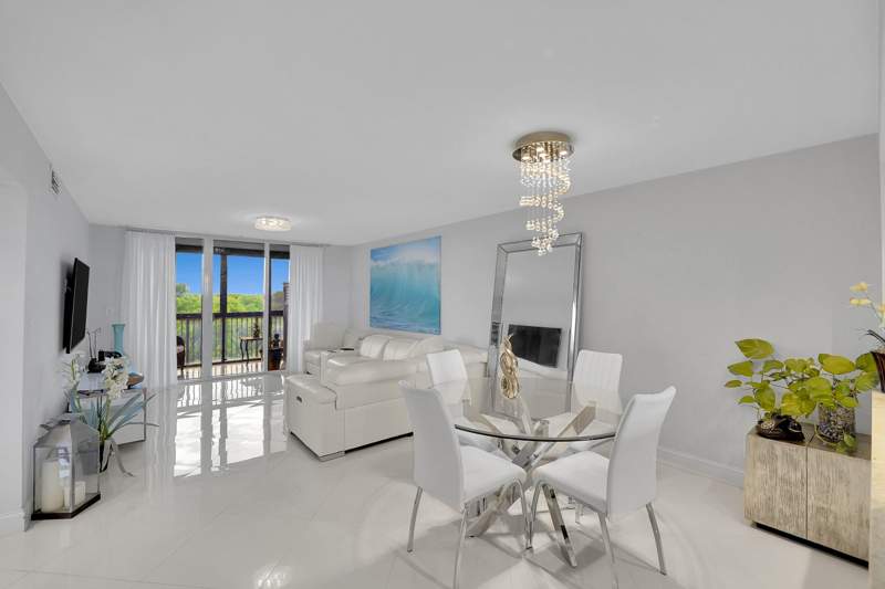 3 bedroom Condominium at 1266 S Military Trail #561, Clearwater of Meadowlakes, Deerfield Beach — photo 3