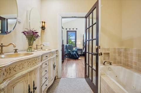 704 SE 8th Street, Fort Lauderdale FL - photo 10 of 37