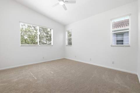 3068 Laurel Ridge Circle, Riviera Beach FL - photo 13 of 32