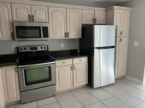 4210 Lucerne Villas Lane, Lake Worth FL - photo 12 of 17