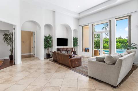 3381 Lago De Talavera, Lake Worth FL - photo 7 of 80