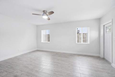 712 NE 10th Avenue, Pompano Beach FL - photo 8 of 23