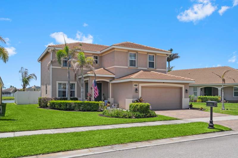 4 bedroom Single Family Residence at 11561 SW Rowena Street, Tradition Plat No 29, Port St. Lucie — photo 3