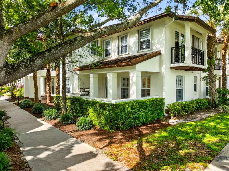 2 bedroom Condominium at 4680 Mimosa Place #805, Paloma Lakes, Coconut Creek — photo 2