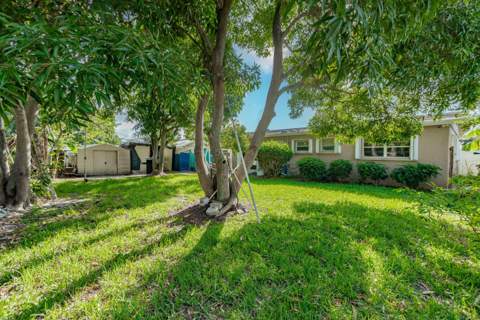 4241 NE 1st Terrace, Pompano Beach FL - photo 11 of 25
