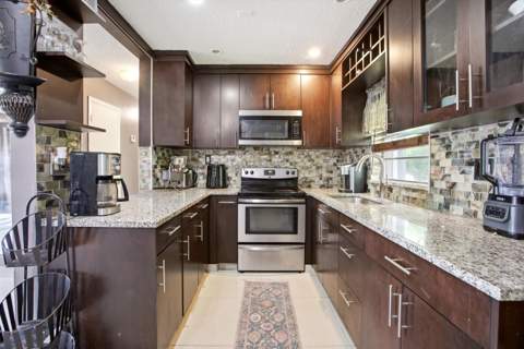 4241 NE 1st Terrace, Pompano Beach FL - photo 8 of 25