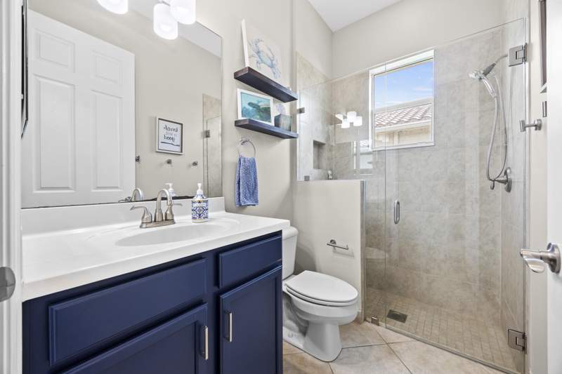 4 bedroom Single Family Residence at 2101 Belcara Court, Portosol 1, Royal Palm Beach — photo 5