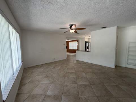 4250 NE 12th Avenue, Pompano Beach FL - photo 10 of 29
