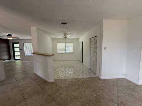 4250 NE 12th Avenue, Pompano Beach FL - photo 13 of 29
