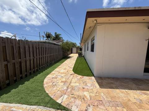 4250 NE 12th Avenue, Pompano Beach FL - photo 22 of 29