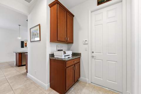 10375 SW Indian Lilac Trail, Port St. Lucie FL - photo 10 of 30