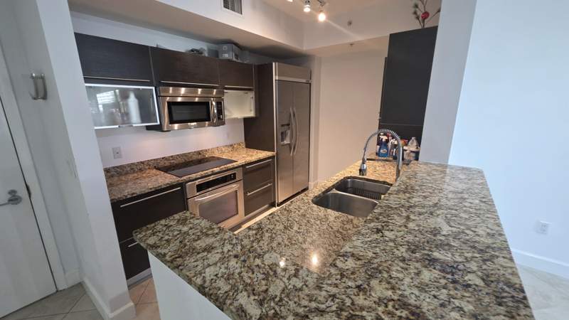 2 bedroom Condominium at 550 Okeechobee Boulevard #308, Cityplace South Tower Condo, West Palm Beach — photo 4