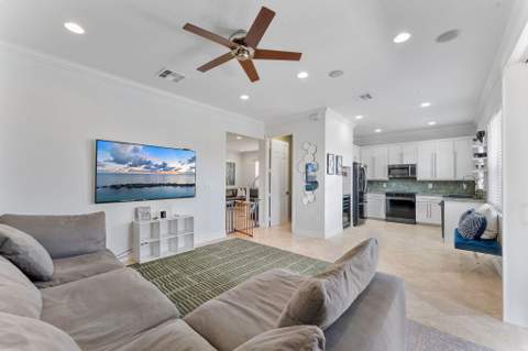 7942 Parsons Pine Drive, Boynton Beach FL - photo 10 of 48