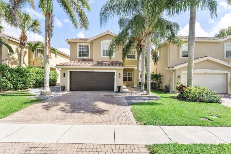 4 bedroom Single Family Residence at 7942 Parsons Pine Drive, Greystone, Boynton Beach — photo 3