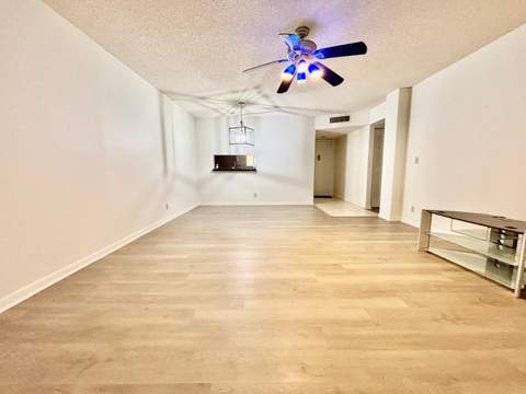 5340 Las Verdes Circle #222, Delray Beach FL - photo 10 of 27