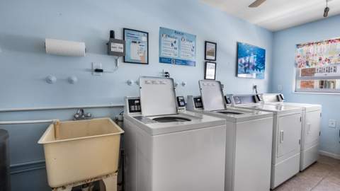 228 Hibiscus Avenue #233, Lauderdale-By-The-Sea FL - photo 24 of 35