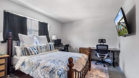 228 Hibiscus Avenue #233, Lauderdale-By-The-Sea FL - photo 6 of 35
