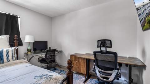 228 Hibiscus Avenue #233, Lauderdale-By-The-Sea FL - photo 8 of 35