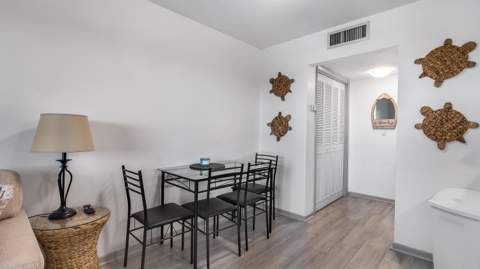 228 Hibiscus Avenue #233, Lauderdale-By-The-Sea FL - photo 11 of 35