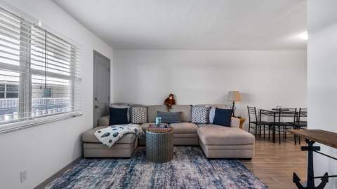 228 Hibiscus Avenue #233, Lauderdale-By-The-Sea FL - photo 18 of 35