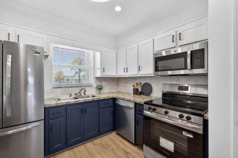 110 Wettaw Lane #202, North Palm Beach FL - photo 18 of 44