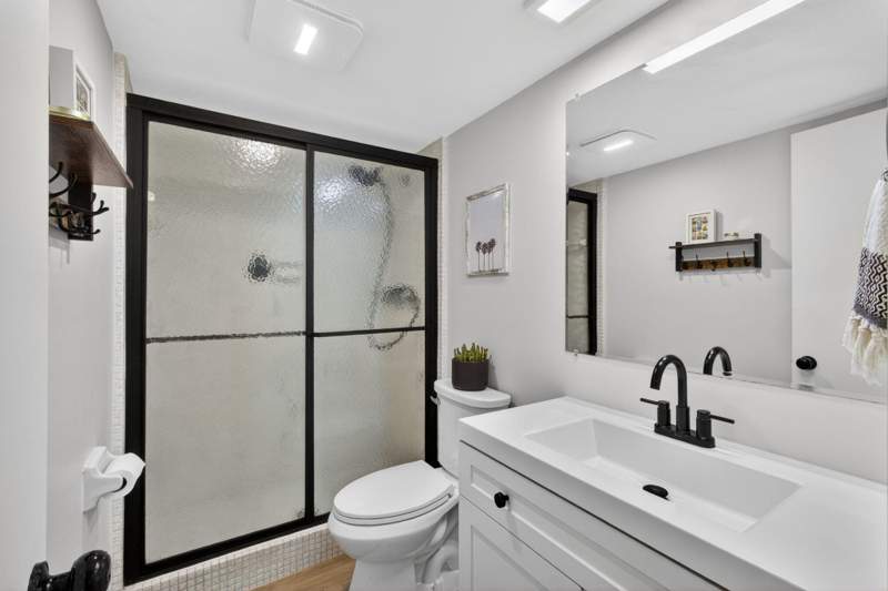 2 bedroom Condominium at 110 Wettaw Lane #202, Windsor Park South Condominiums, North Palm Beach — photo 2
