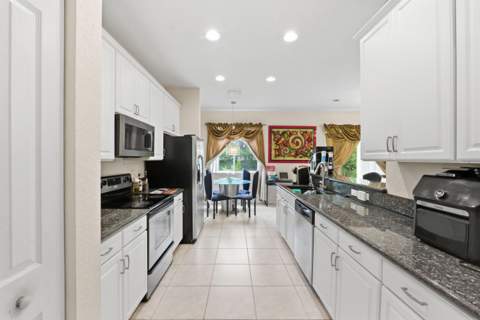 10134 Boca Vista Drive, Boca Raton FL - photo 15 of 30