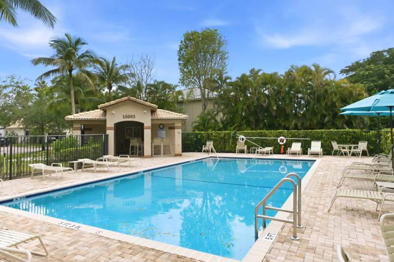 5 bedroom Single Family Residence at 10134 Boca Vista Drive, Boca Vista, Boca Raton — photo 4