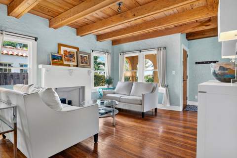 348 Plymouth Road, West Palm Beach FL - photo 12 of 65