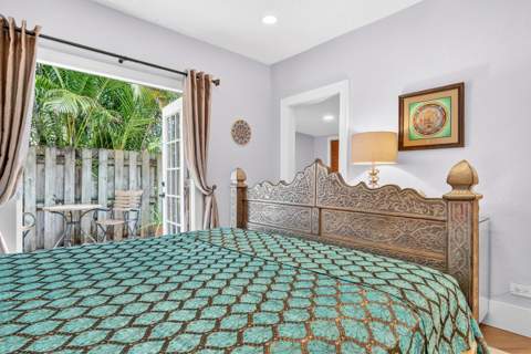 348 Plymouth Road, West Palm Beach FL - photo 22 of 65