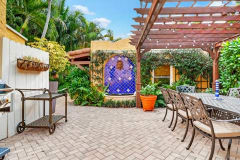 348 Plymouth Road, West Palm Beach FL - photo 7 of 65