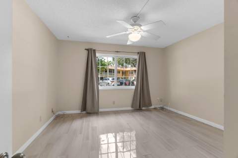 1940 NE 2nd Avenue #106j, Wilton Manors FL - photo 15 of 41
