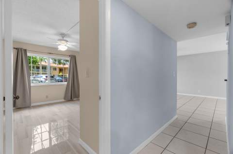 1940 NE 2nd Avenue #106j, Wilton Manors FL - photo 14 of 41