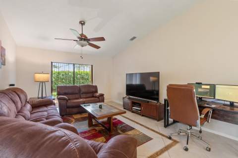 6789 Bridlewood Court #., Boca Raton FL - photo 12 of 35
