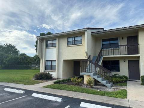 22415 SW 61st Way #202, Boca Raton FL - photo 9 of 14