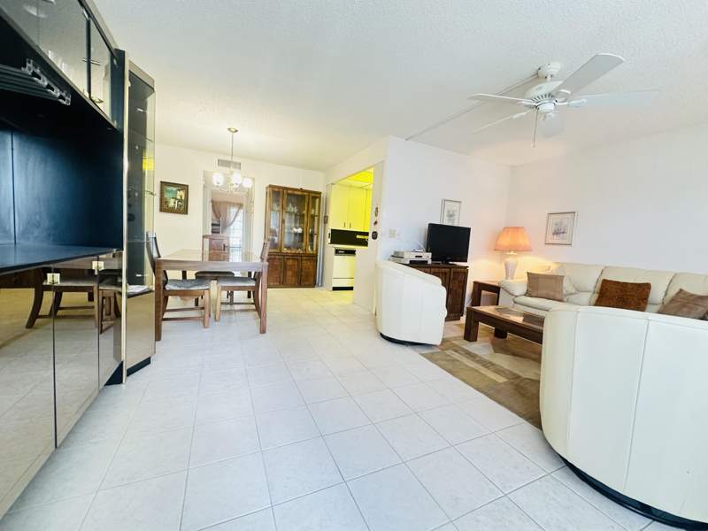 1 bedroom Condominium at 2060 Harwood E, Century Village East, Deerfield Beach — photo 4