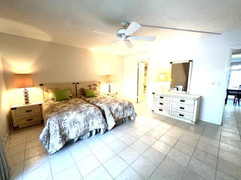 2060 Harwood E, Deerfield Beach FL - photo 16 of 59