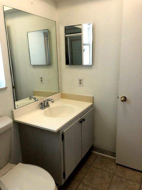 1 bedroom Condominium at 1115 Lake Terrace #210, Leisureville Lake Condo, Boynton Beach — photo 4