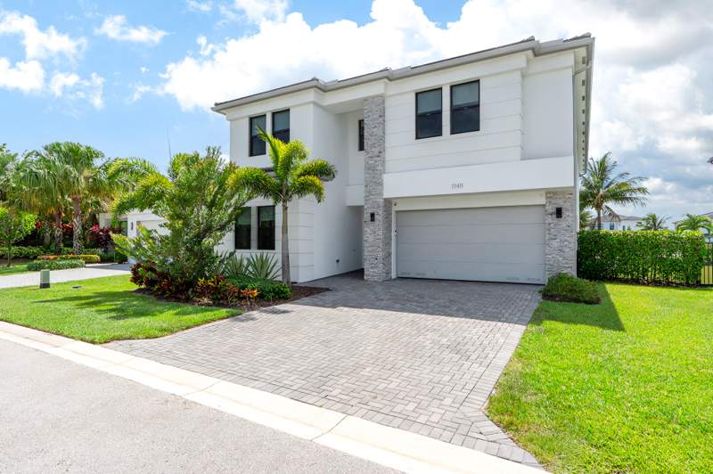 5 bedroom Single Family Residence at 17411 Sea Blossom Way, Lotus, Boca Raton — photo 2