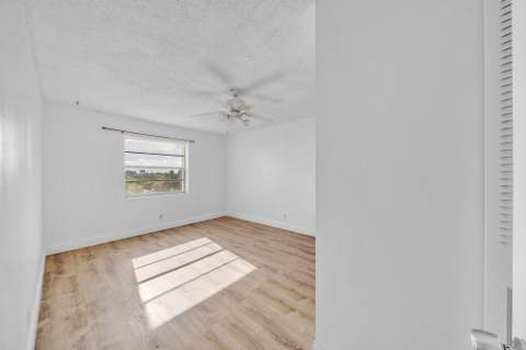 7541 NW 16th Street #1411, Plantation FL - photo 24 of 44