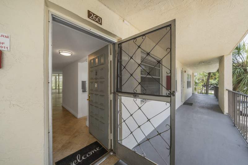 2 bedroom Condominium at 3099 NW 48th Avenue #260, Cypress Chase Condo No 6, Lauderdale Lakes — photo 4
