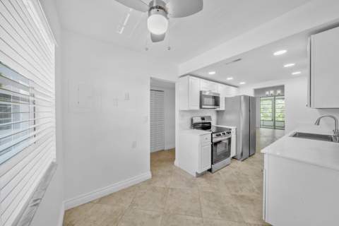 3099 NW 48th Avenue #260, Lauderdale Lakes FL - photo 9 of 48